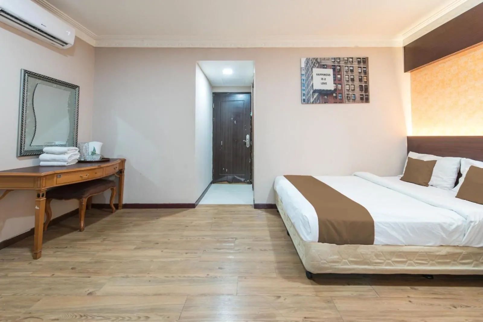 **  Hotel Grand Orchard Kuala Lumpur Malaysia