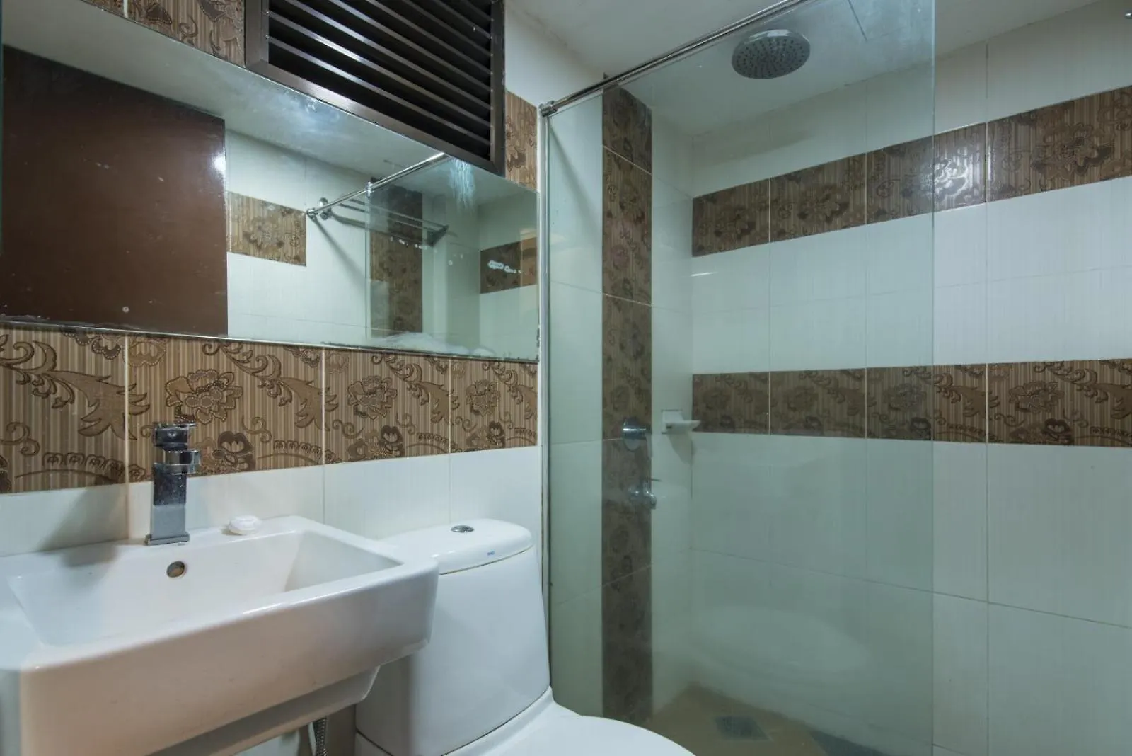 Hotel Grand Orchard Kuala Lumpur